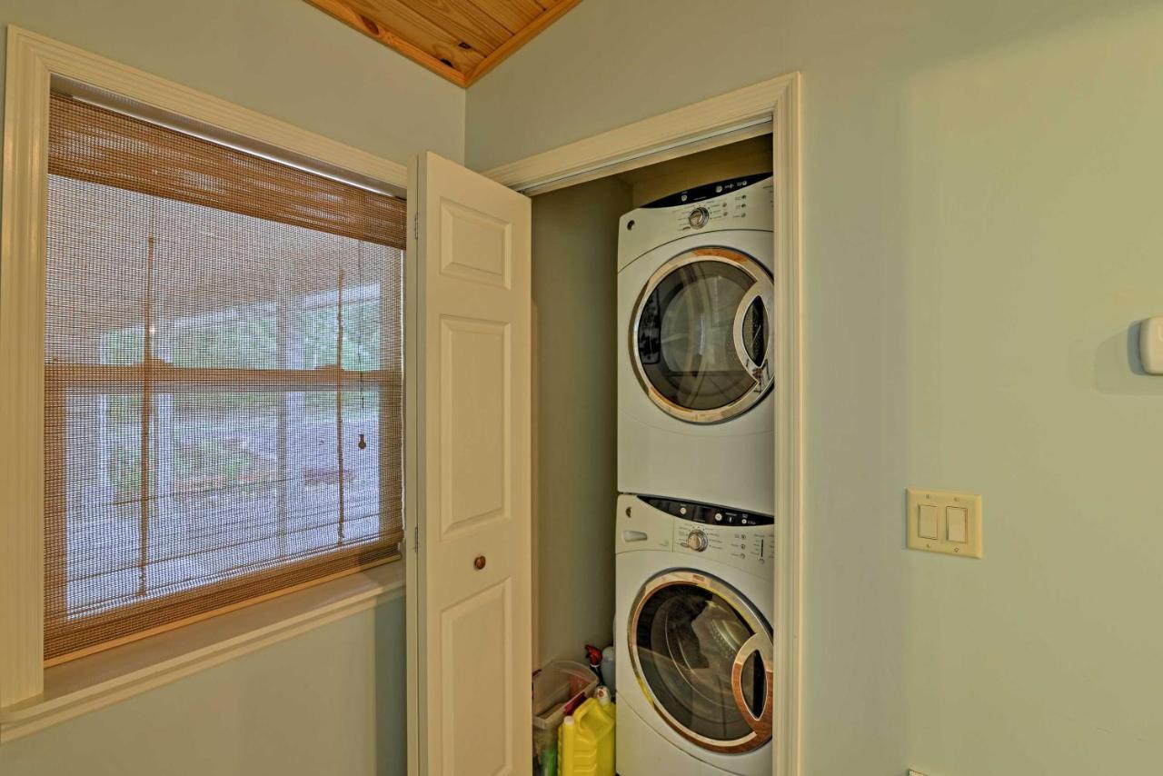 Crystal River Cottage On 1 Acre With Deck And Porch! Yankeetown 외부 사진