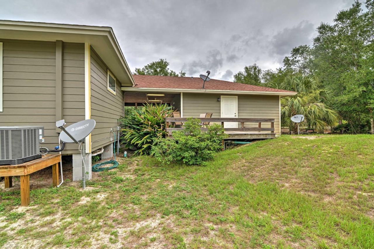 Crystal River Cottage On 1 Acre With Deck And Porch! Yankeetown 외부 사진