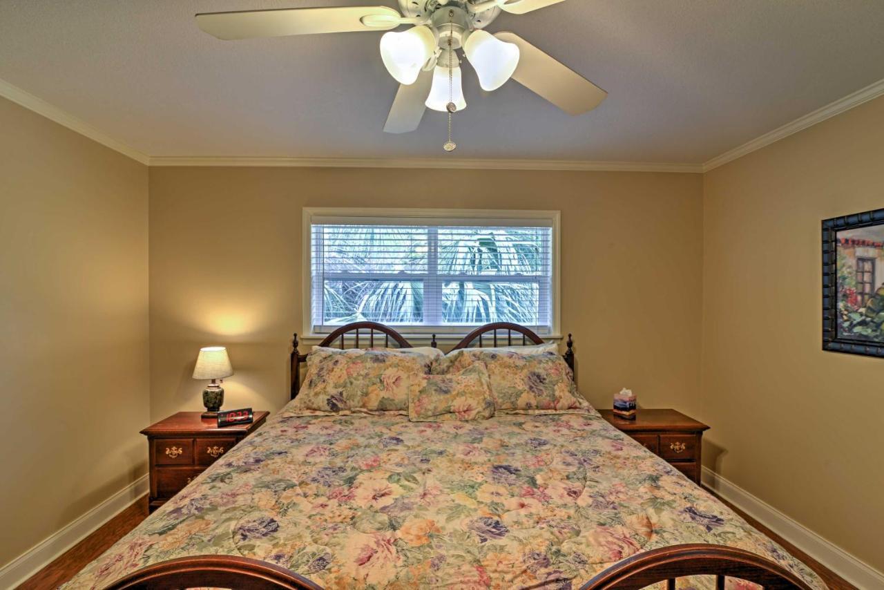 Crystal River Cottage On 1 Acre With Deck And Porch! Yankeetown 외부 사진