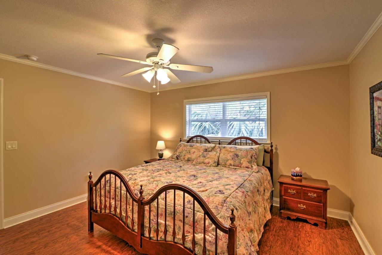 Crystal River Cottage On 1 Acre With Deck And Porch! Yankeetown 외부 사진